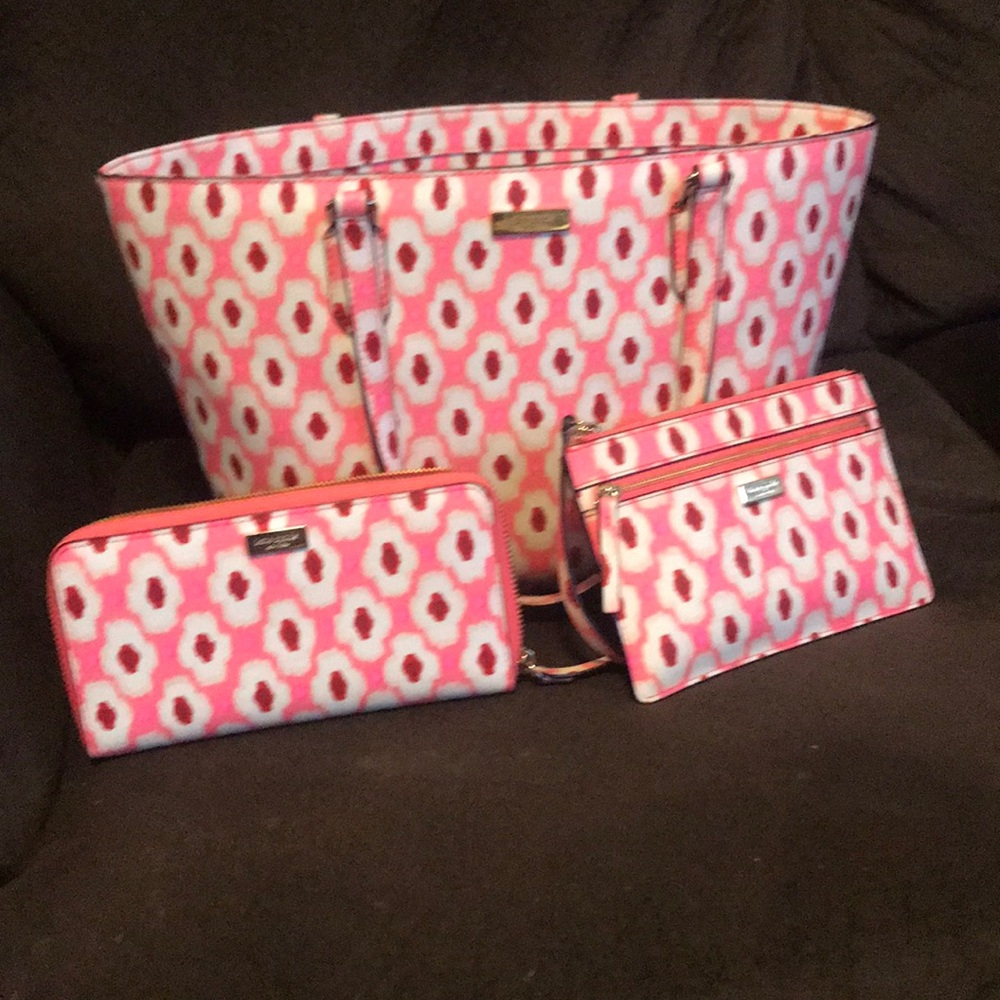 Kate spade bundle, Purse wallet and wristlet